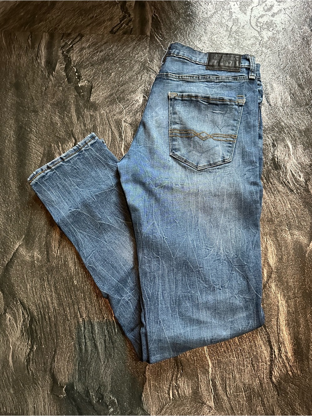 Denizen from Levi's Slim Men's Blue Jeans with Faded Wash